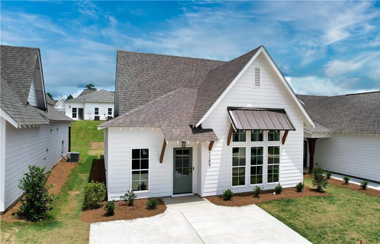 New Designer Home On Lot 148! EXAMPLE Of A Complet