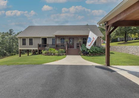 5198  Scenic Heights Road - Manchester, GA 31816